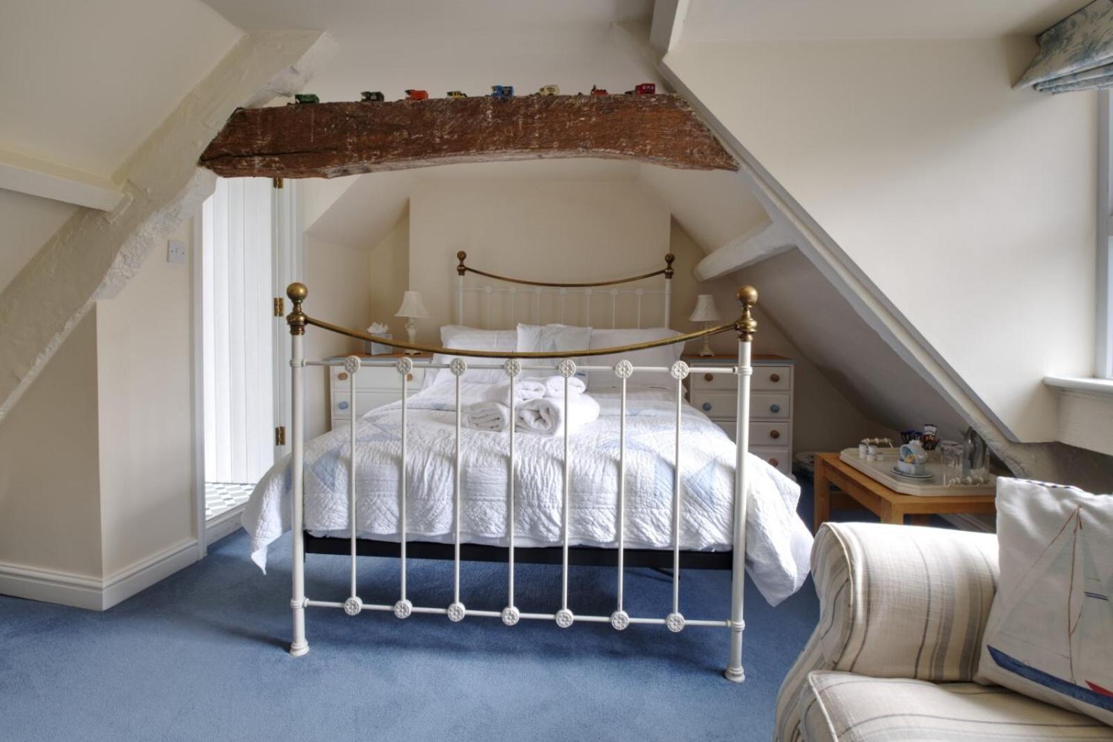 The Old Brewhouse Bed & Breakfast Cirencester Ngoại thất bức ảnh