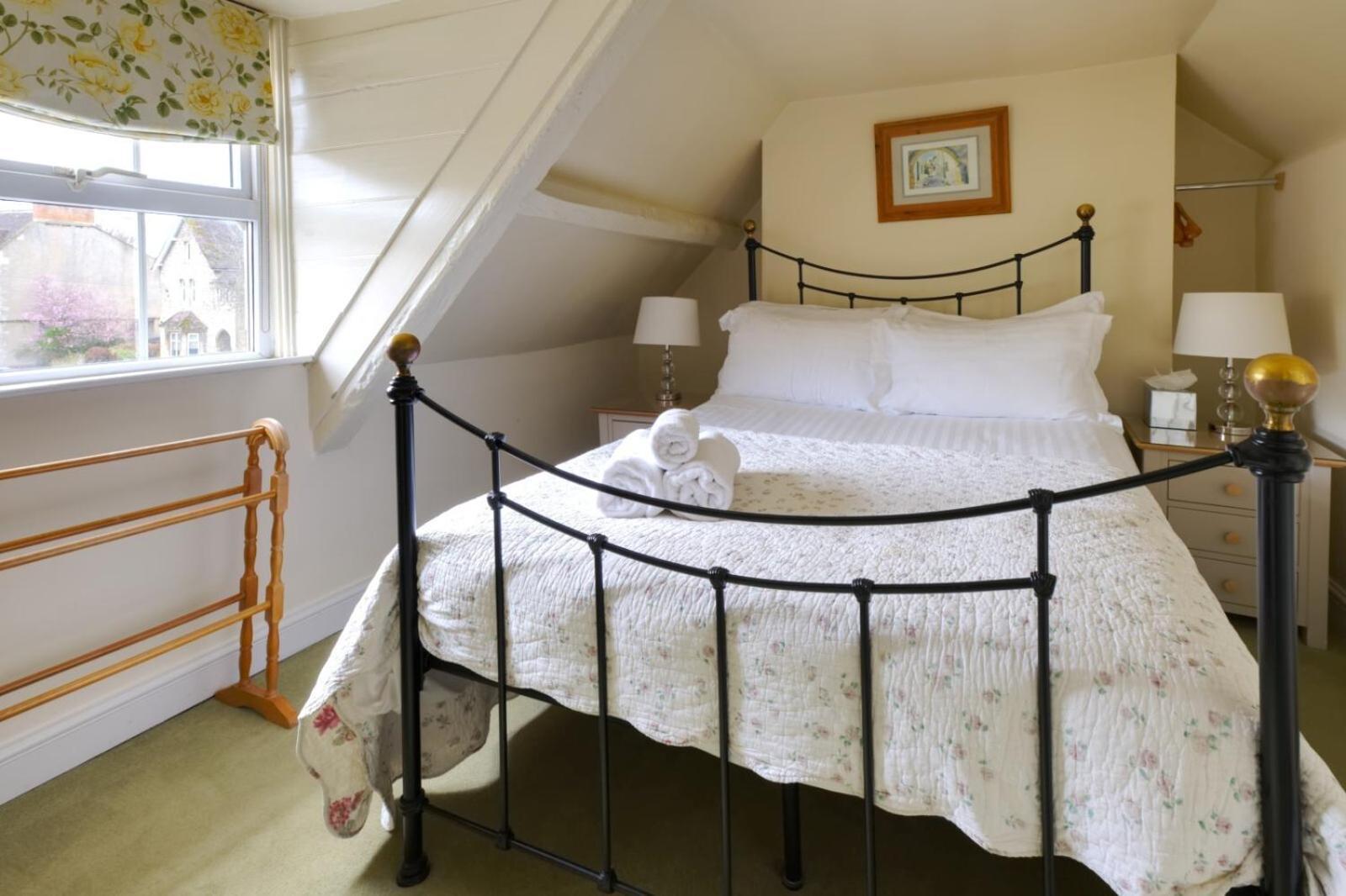 The Old Brewhouse Bed & Breakfast Cirencester Ngoại thất bức ảnh